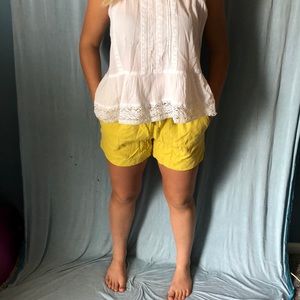 Yellow cotton shorts with cuff